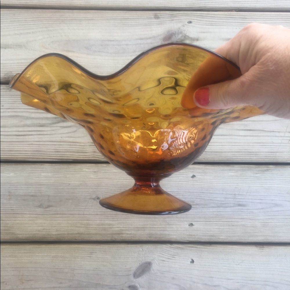 Viking glass Georgian capote bowl